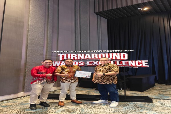 Penghargaan Distributor Terbaik